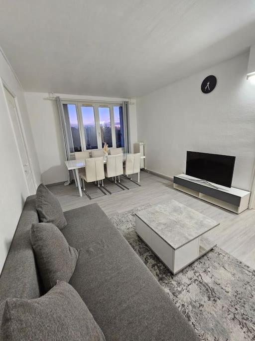 Bel Appartement A Choisy-Le-Roi Choisy-le-Roi Exterior foto